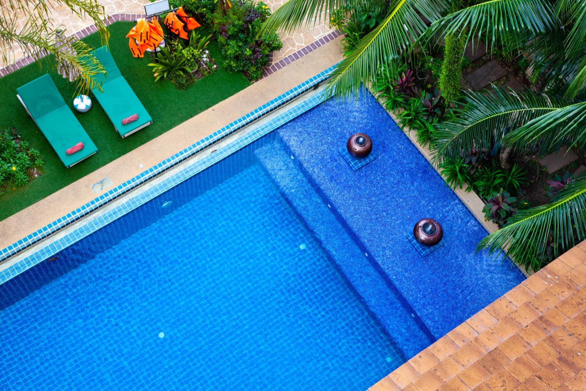 Thanthip Beach Resort Patong Ngoại thất bức ảnh