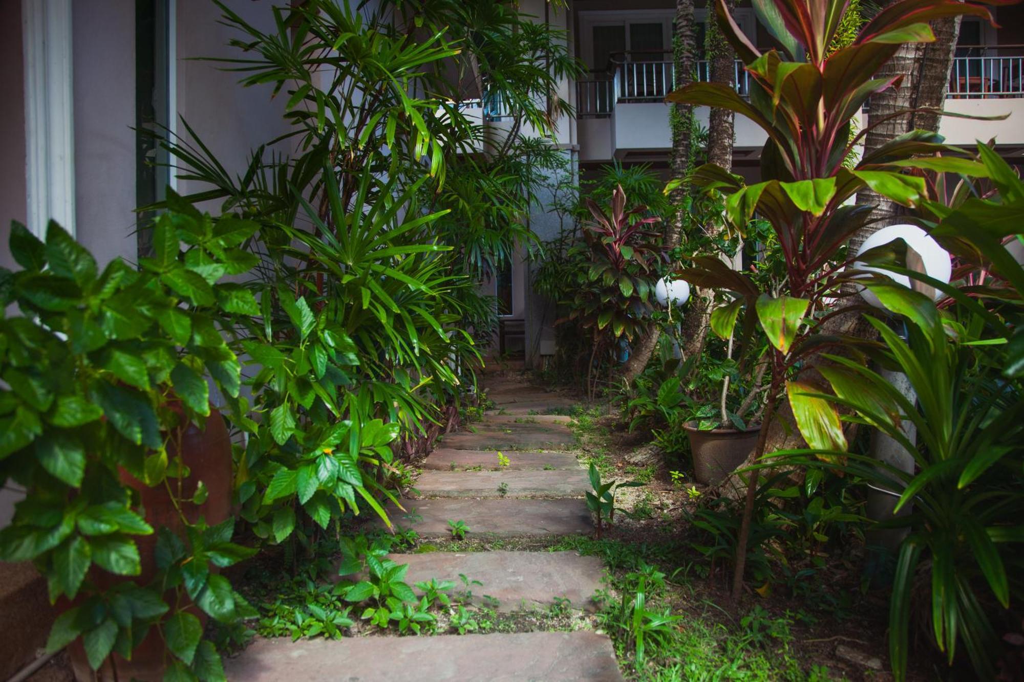 Thanthip Beach Resort Patong Ngoại thất bức ảnh