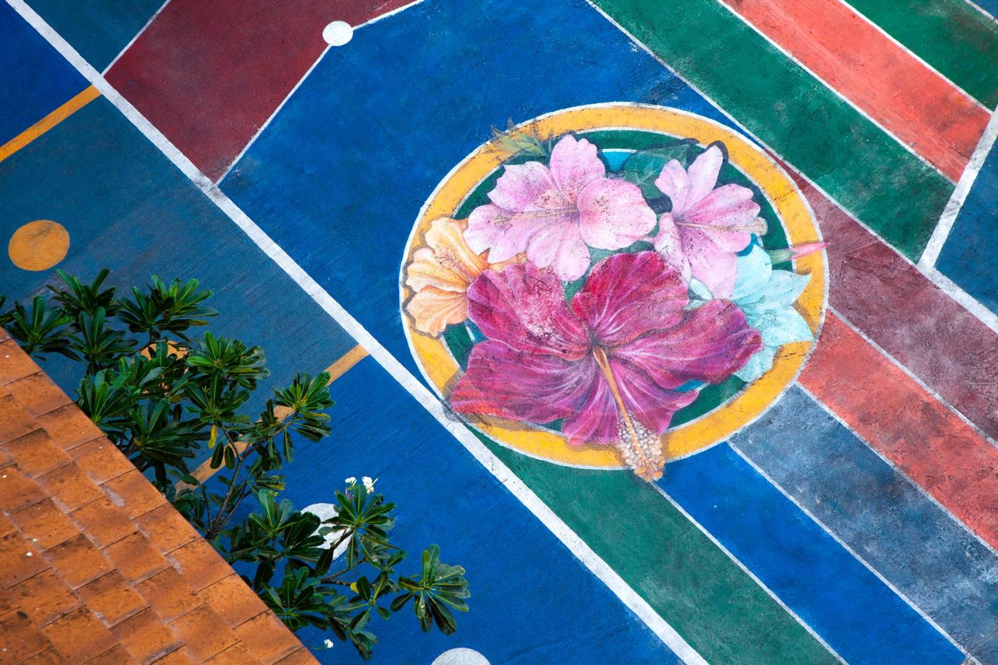 Thanthip Beach Resort Patong Ngoại thất bức ảnh
